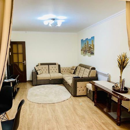 Samarkand Apartment Bagian luar foto