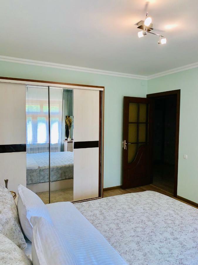 Samarkand Apartment Bagian luar foto